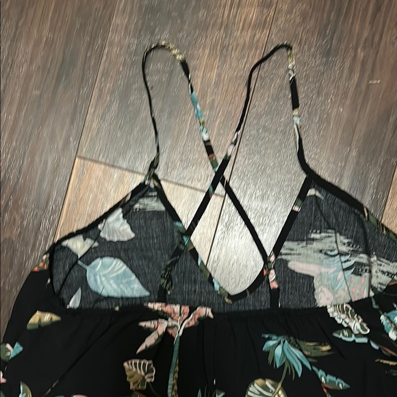Old Navy Black Tropical Print Maxi Dress - Picture 4 of 8